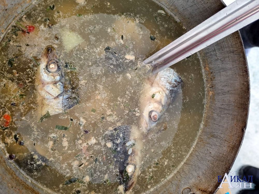 Уха