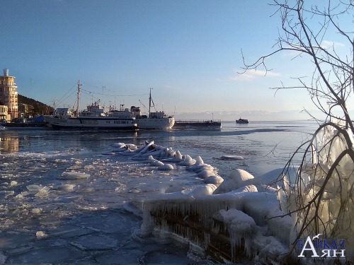 Толщина льда на Байкале 2021